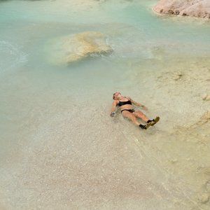 Meet your Posher, Devin